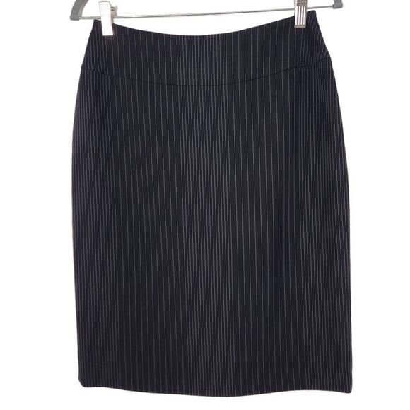 Isabella Demarco Black Pinstripe Pencil Skirt NWT Size 4 Black Striped Skirt - Picture 1 of 11